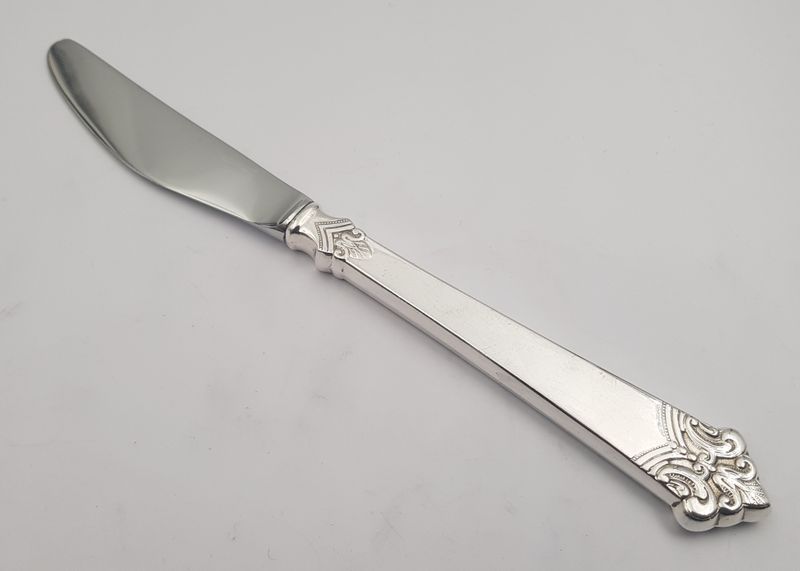 Anitra: Liten spisekniv m/langt skaft 20,5 cm