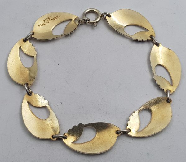 Hovedbilde Armbånd i hvit/sort emalje i 925 S av Finn Jensen