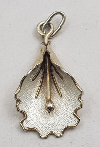 Hovedbilde Anheng som blomst i 925 S av Aksel Holmsen 