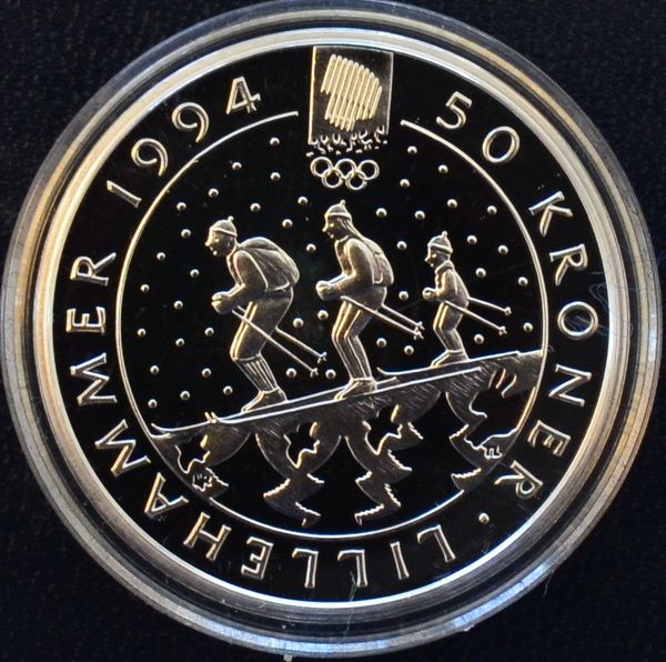 Hovedbilde 50 kr 1991 - Familie på tur